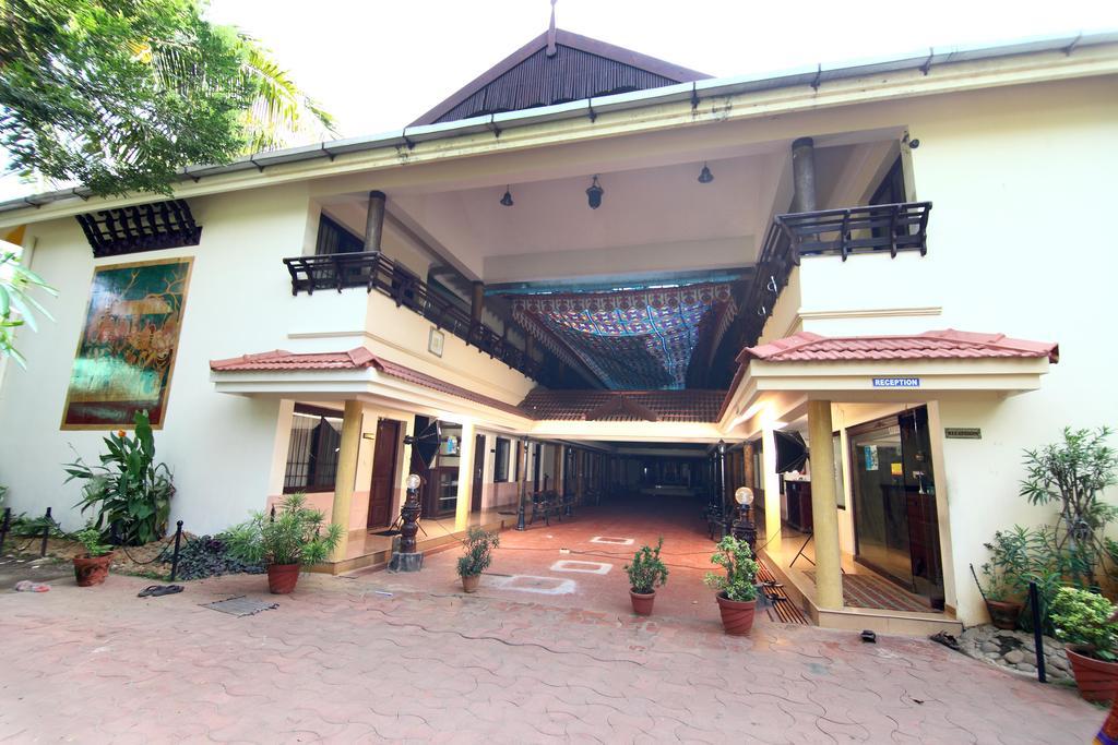 Guruvayoor Resort Guruvayur Exterior photo